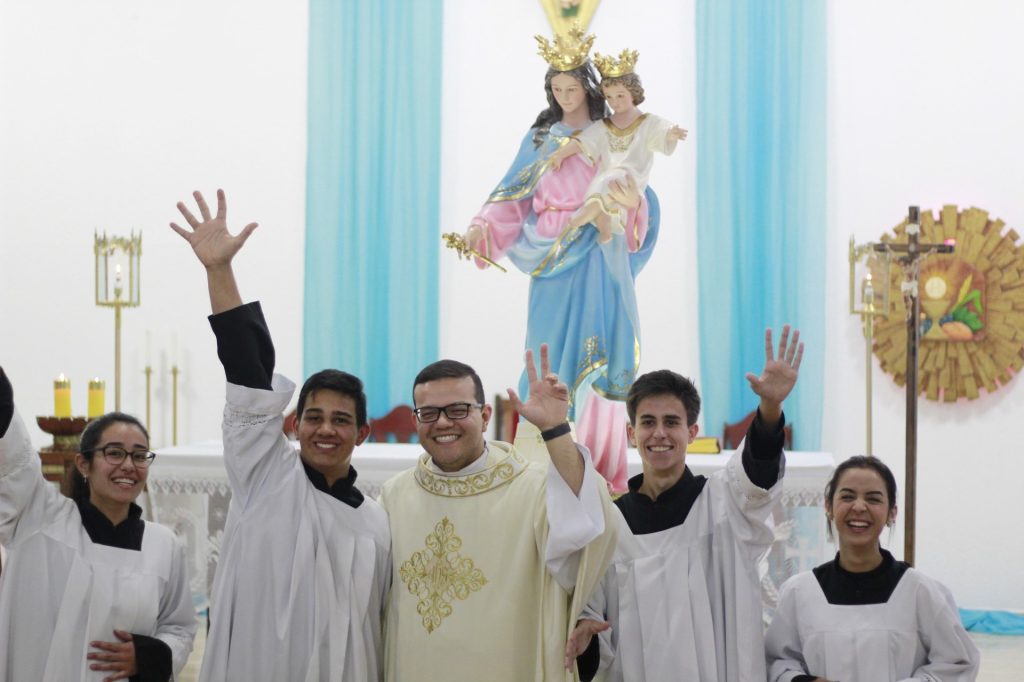 Novena de Nossa Senhora Auxiliadora na Paróquia São João Bosco em Guarapuava/PR