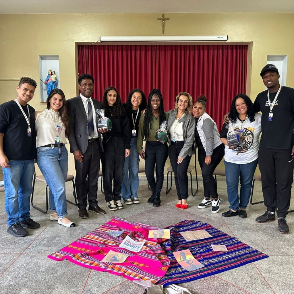 Novo Lar Celebra a Semana da Consciência Negra com Momentos de Reflexão e Protagonismo Jovem