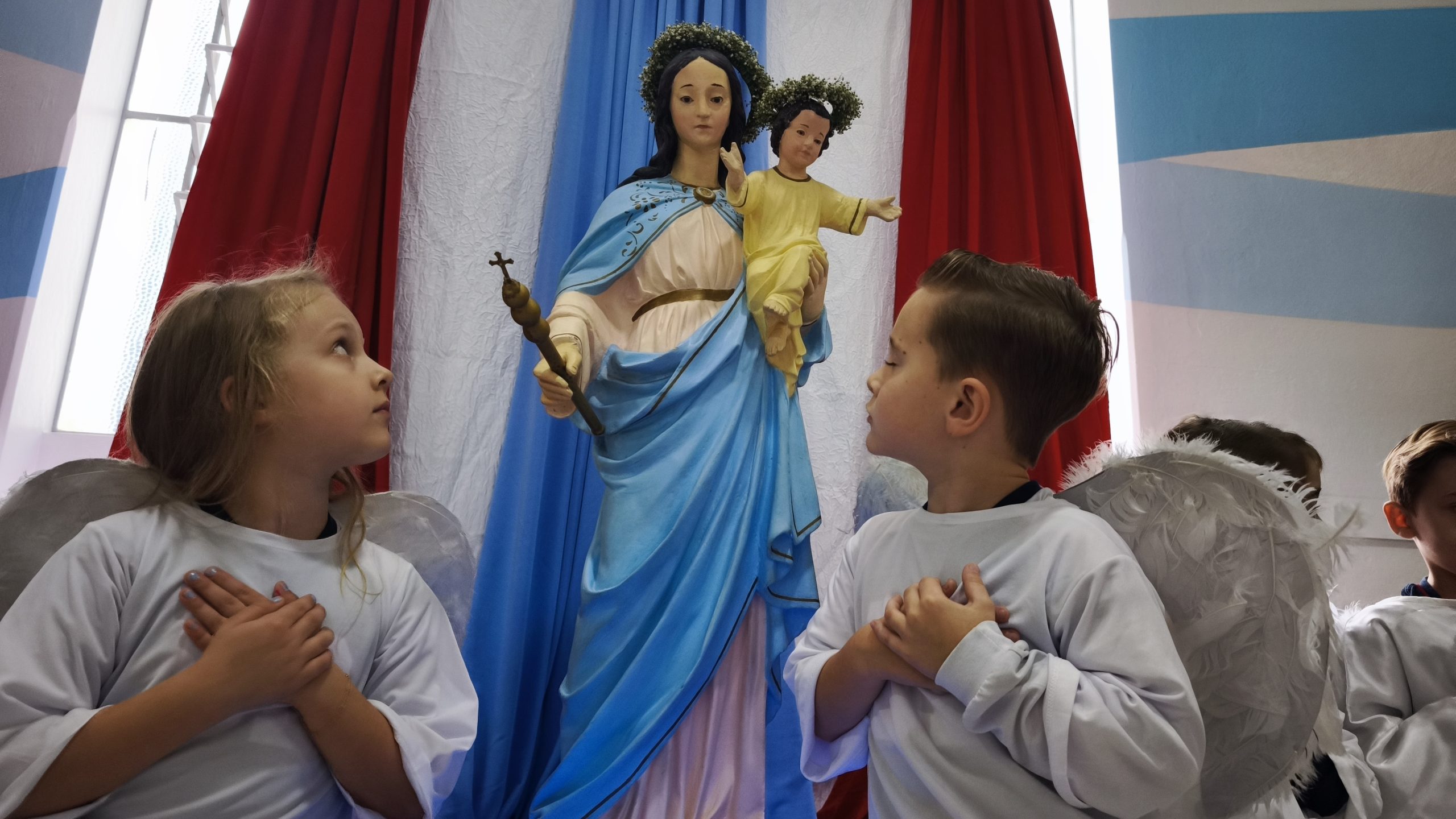 MÊS MARIANO: TEMPO DE FÉ E DEVOÇÃO À NOSSA SENHORA AUXILIADORA