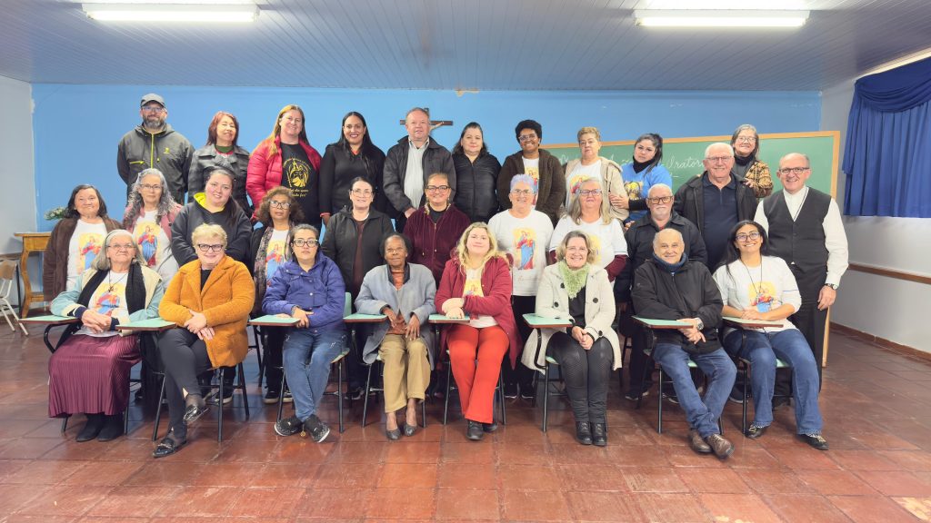 Família Salesiana se reúne para formação e planejamento de atividades em Ponta Grossa