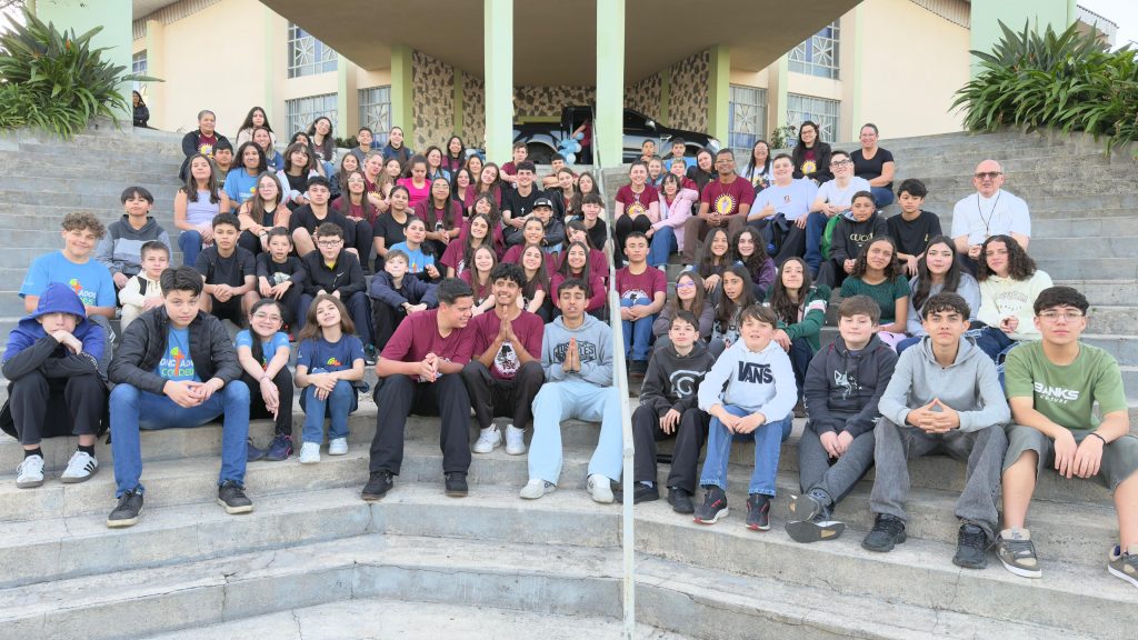 Paróquia Nossa Senhora Auxiliadora realiza encontro Projeto de Vida em Ponta Grossa