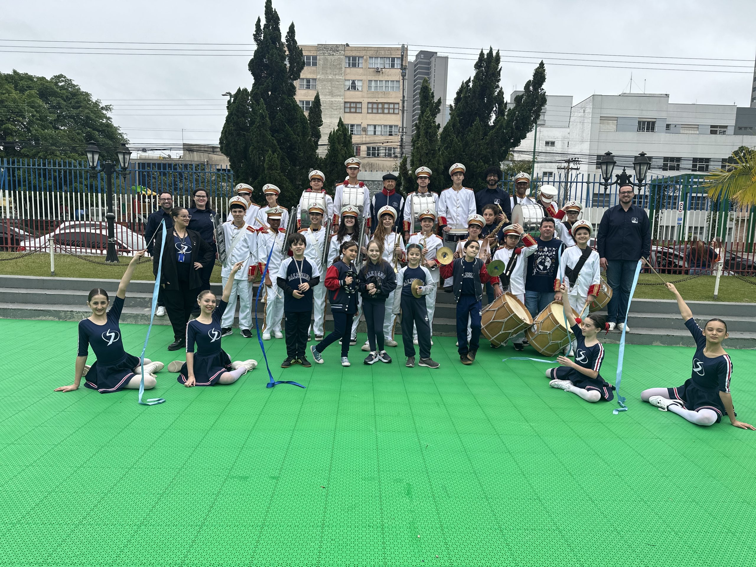 Colégio Salesiano Itajaí marca presença no Desfile Cívico de 7 de Setembro