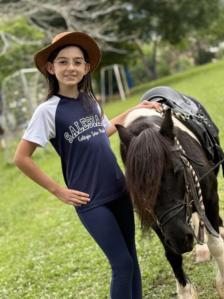 Um dia especial de aprendizado e encantamento com os animais do Rei da Montanha!