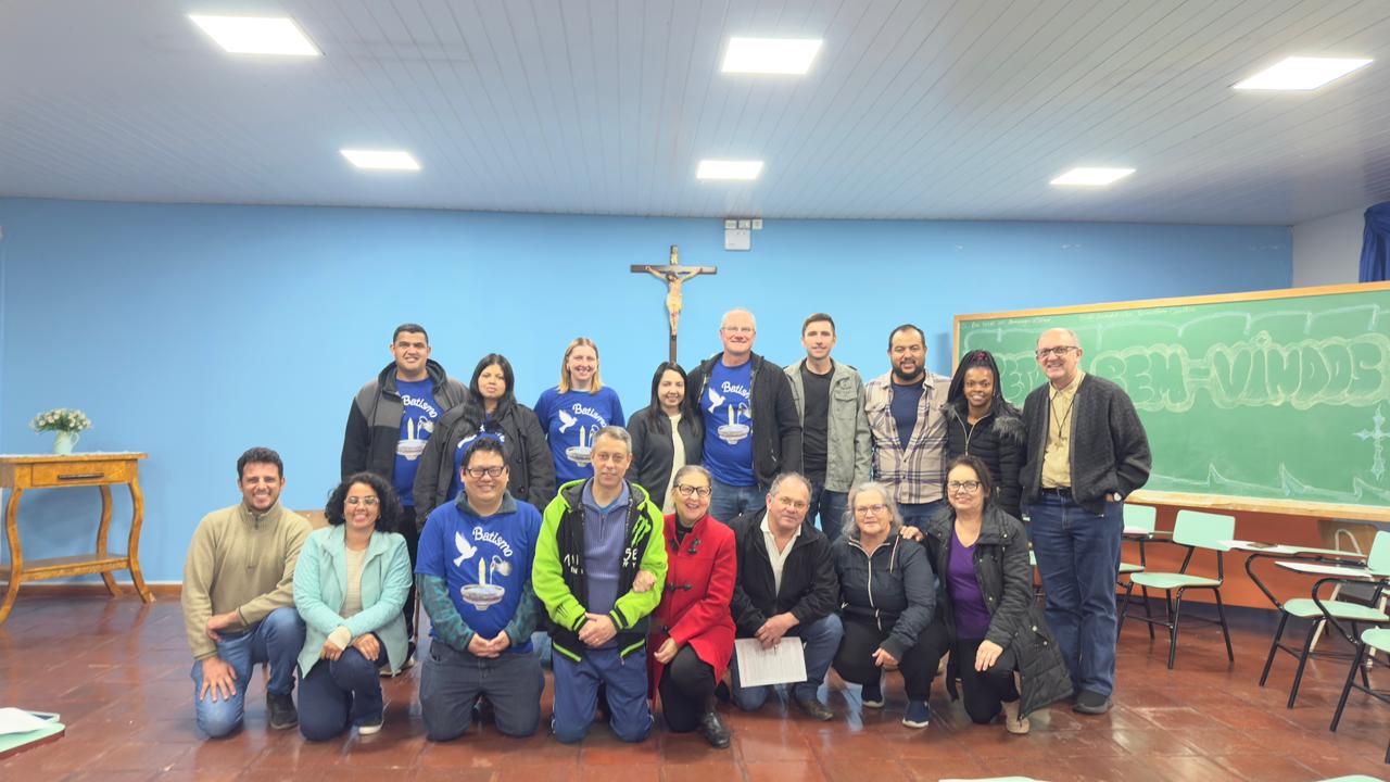 Encontro de formação reúne catequistas da Pastoral do Batismo em momento de espiritualidade e partilha