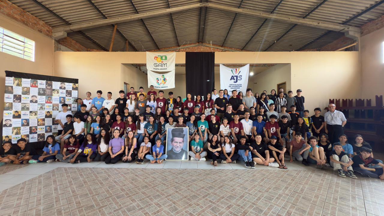 Paróquia Nossa Senhora Auxiliadora realiza Tarde Jovem pelo Dia Nacional da Juventude