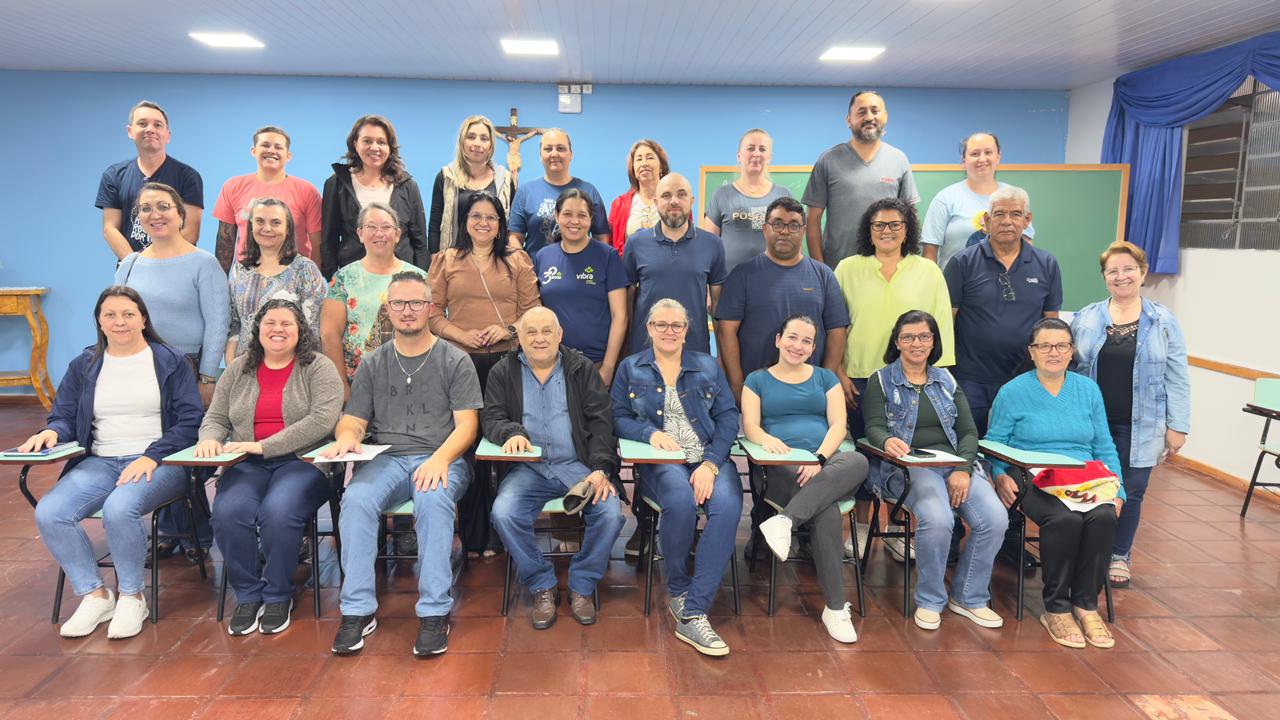 Paróquia Nossa Senhora Auxiliadora dinamiza Encontro Paroquial para refletir sobre o Canto Litúrgico
