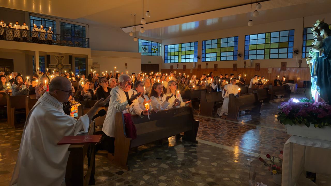 Famílias renovam a fé em celebração especial na Paróquia Auxiliadora em Ponta Grossa