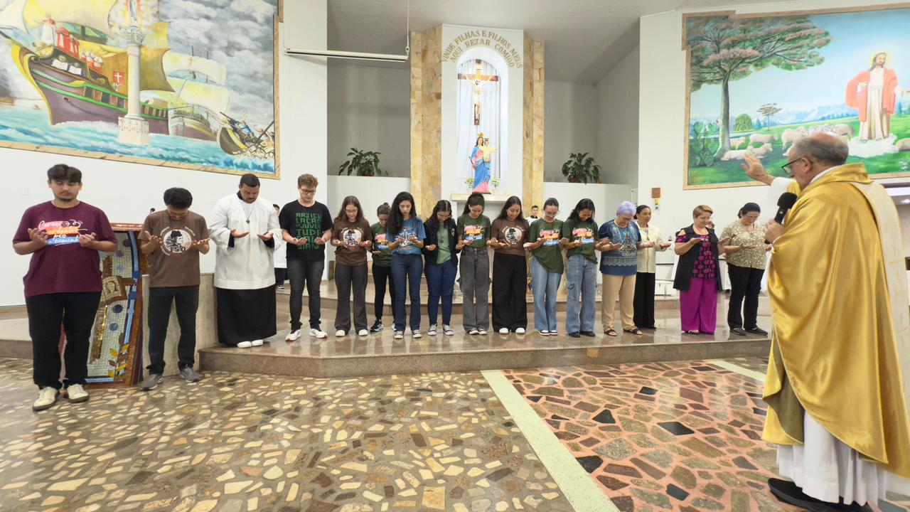 Paróquia Nossa Senhora Auxiliadora realiza Missa de Envio dos Missionários