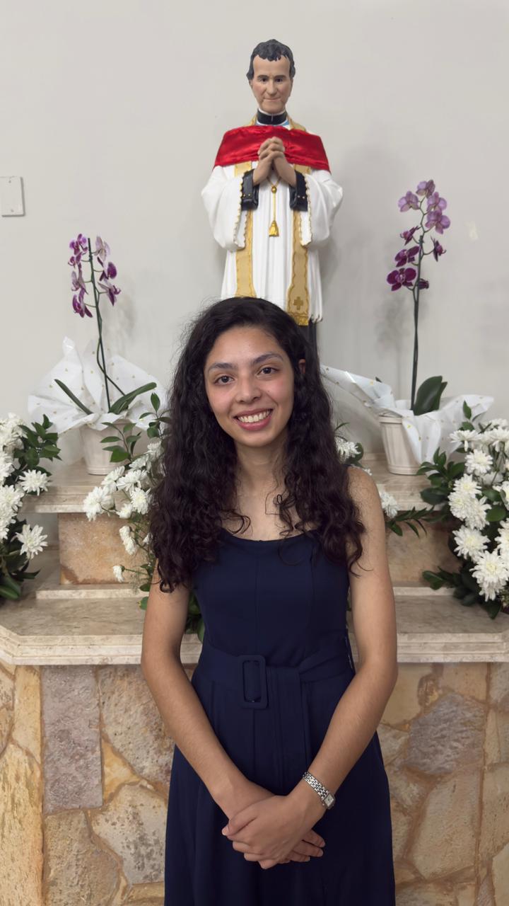 Jovem da Paróquia Nossa Senhora Auxiliadora, é enviada para experiência vocacional com as Irmãs da Copiosa Redenção