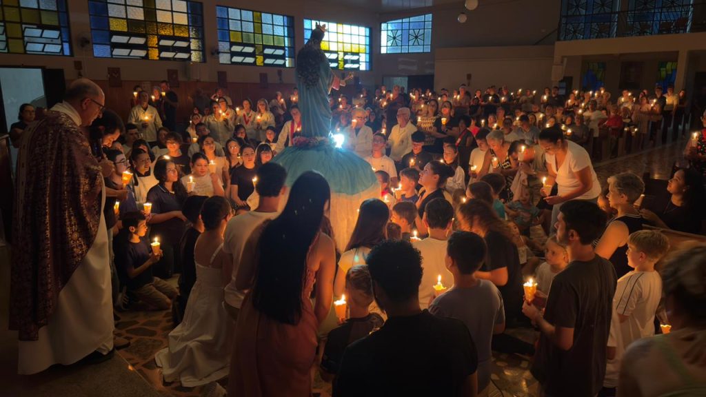 Paróquia Nossa Senhora Auxiliadora celebra Missa de Consagração das Famílias