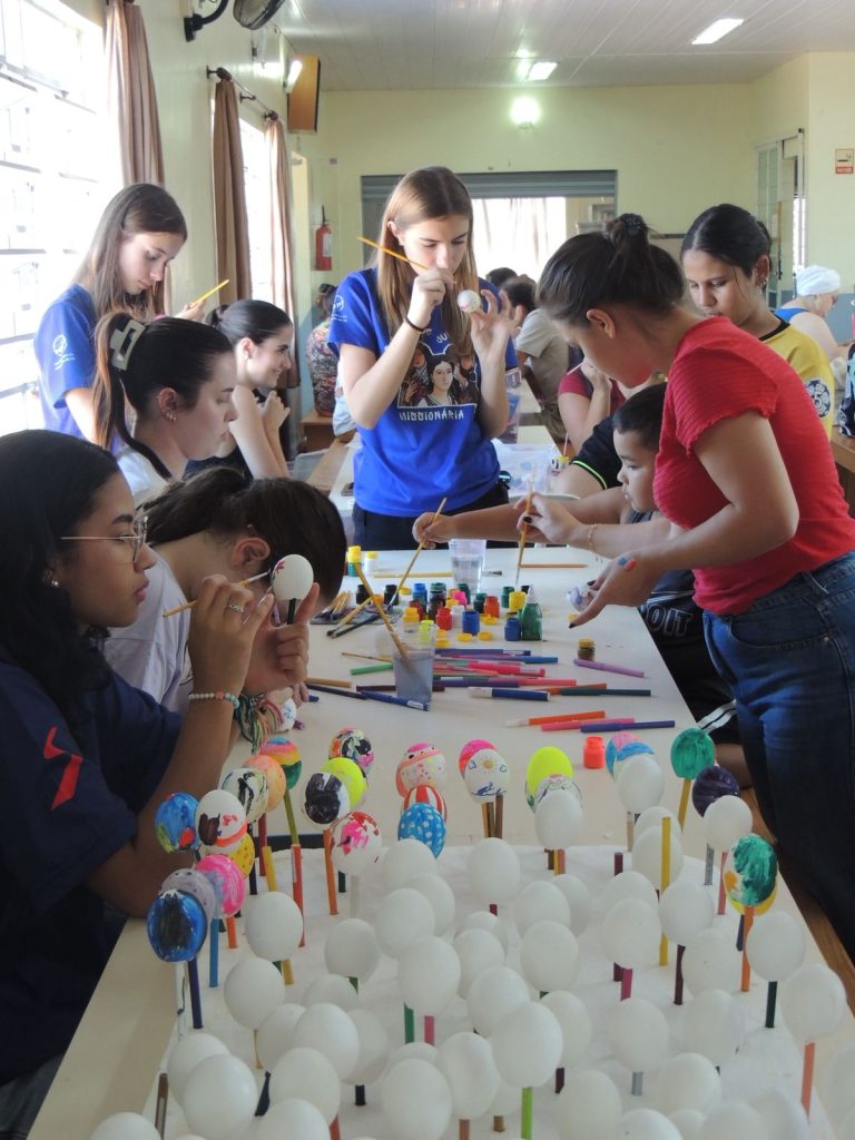 Comunidade Dom Bosco, em Ponta Grossa, realiza mais uma tarde de Oratório Festivo