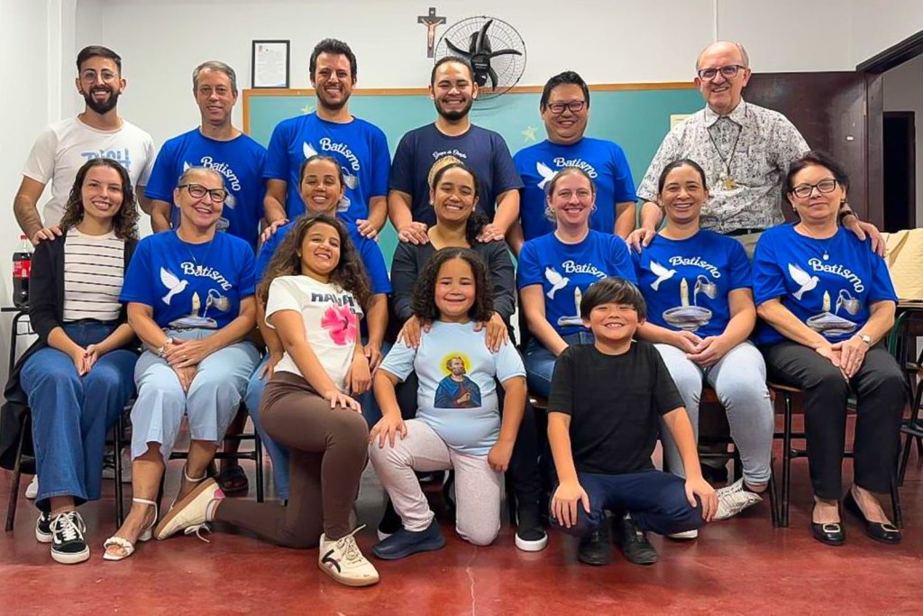 Encontro Bimestral fortalece formação dos Catequistas da Pastoral do Batismo em Ponta Grossa