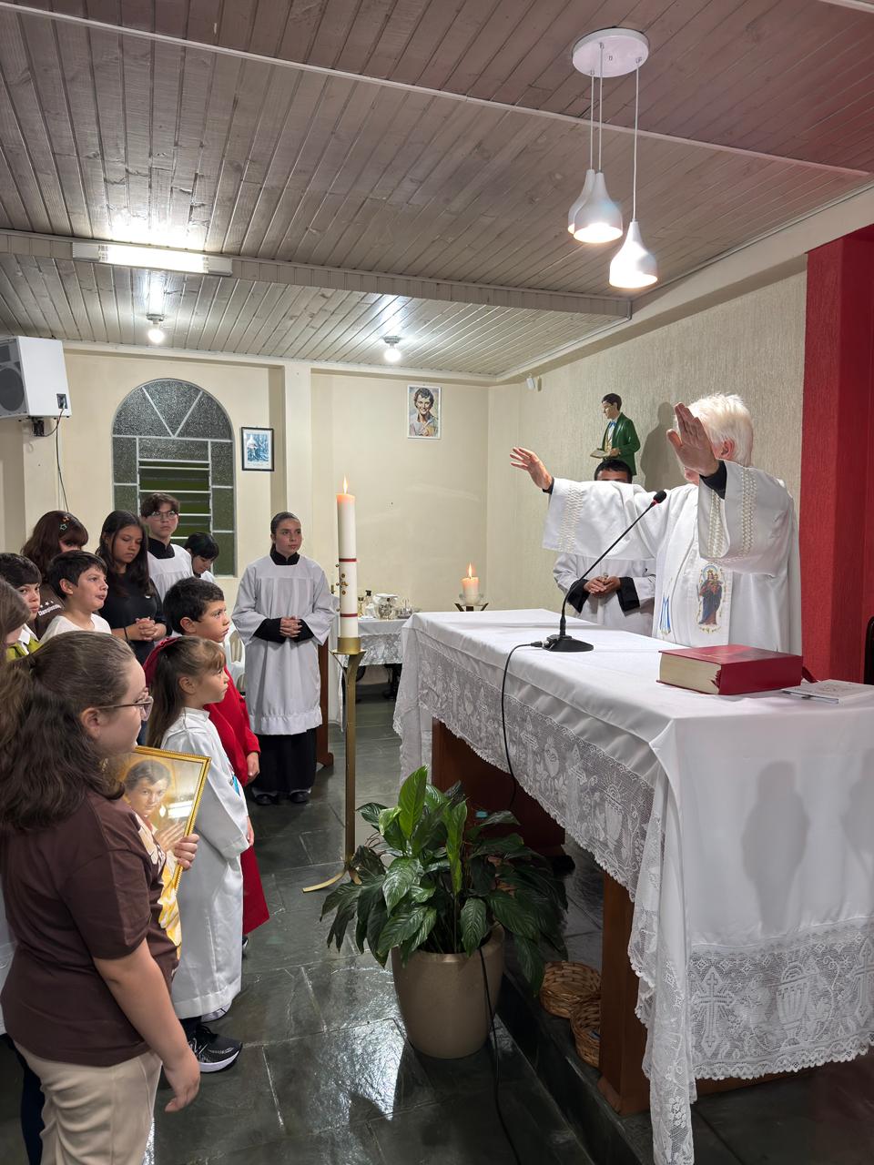 Comunidade São Domingos Sávio realiza Tríduo e Festa do Padroeiro