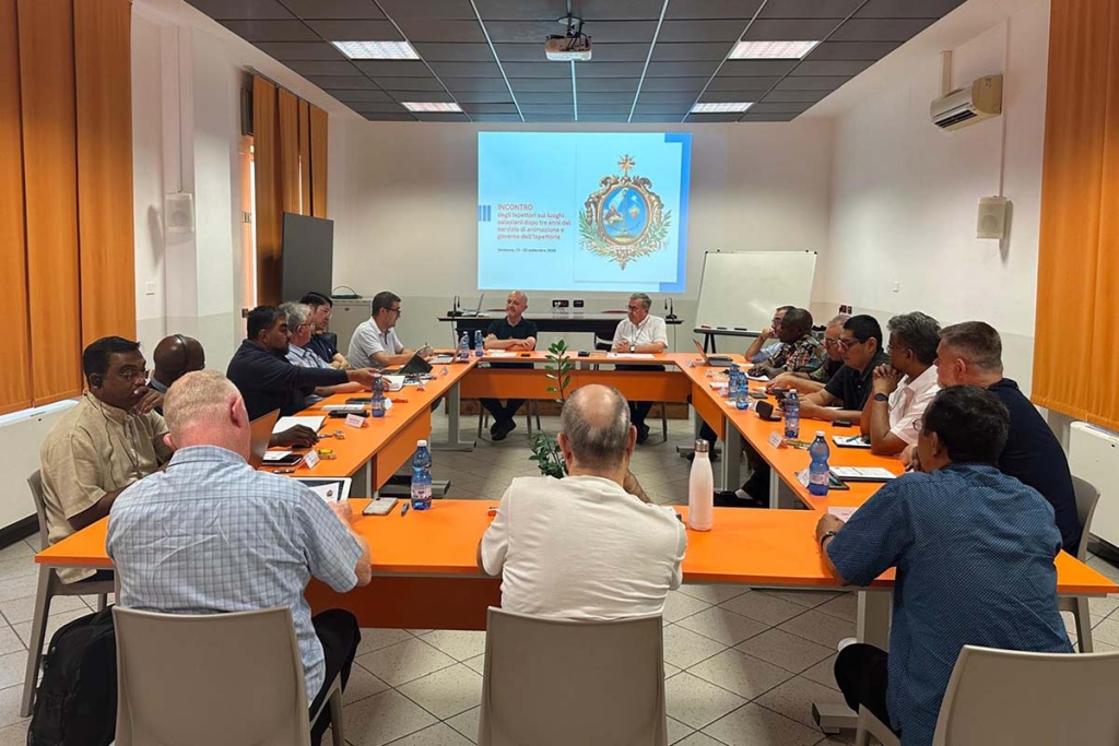 Padre Ademir participa de encontro de Inspetores salesianos em Turim
