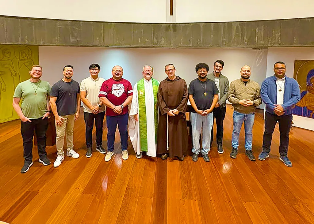 Salesianos participam de retiro em preparação para a ordenação diaconal